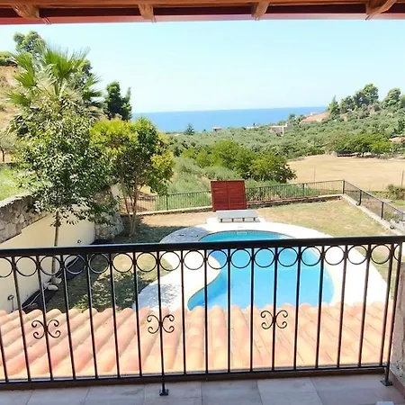Peaceful Sea View Retreat With Private Pool Villa